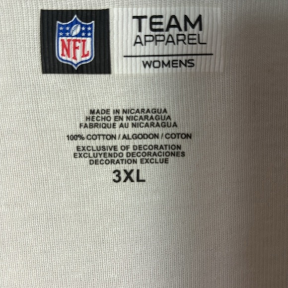 NFL Team Apparel New England Patriots v neck tee, size 3xl - Picture 4 of 5